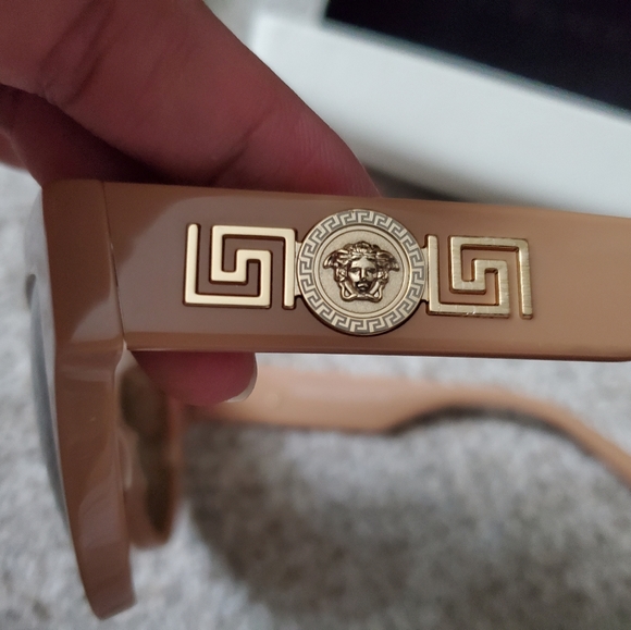 ???100% authentic versace sunglases main image 4